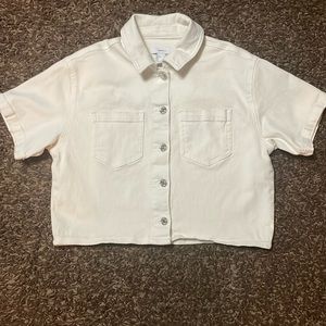Cream cropped button down size small